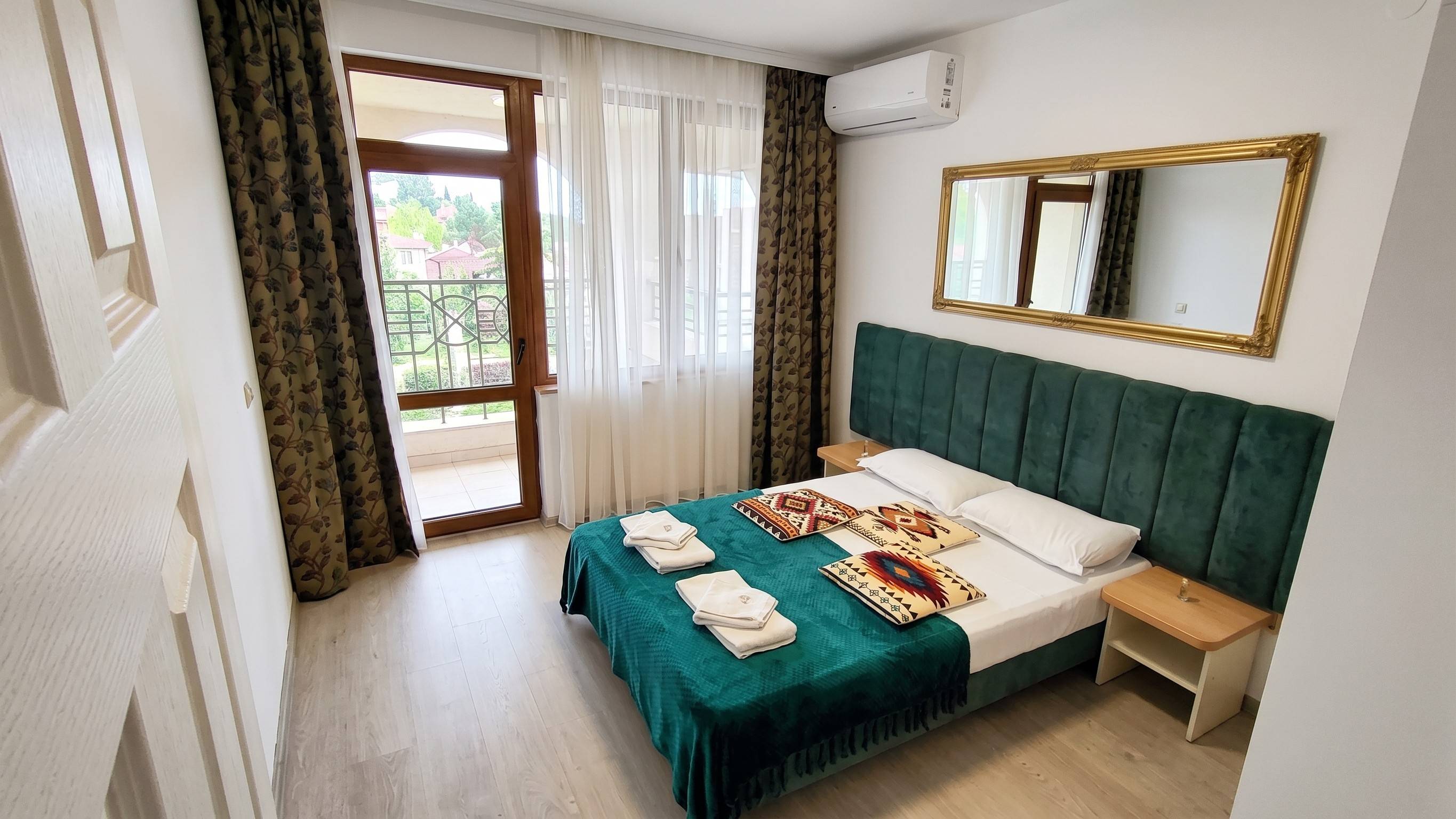 First room diffrent view.